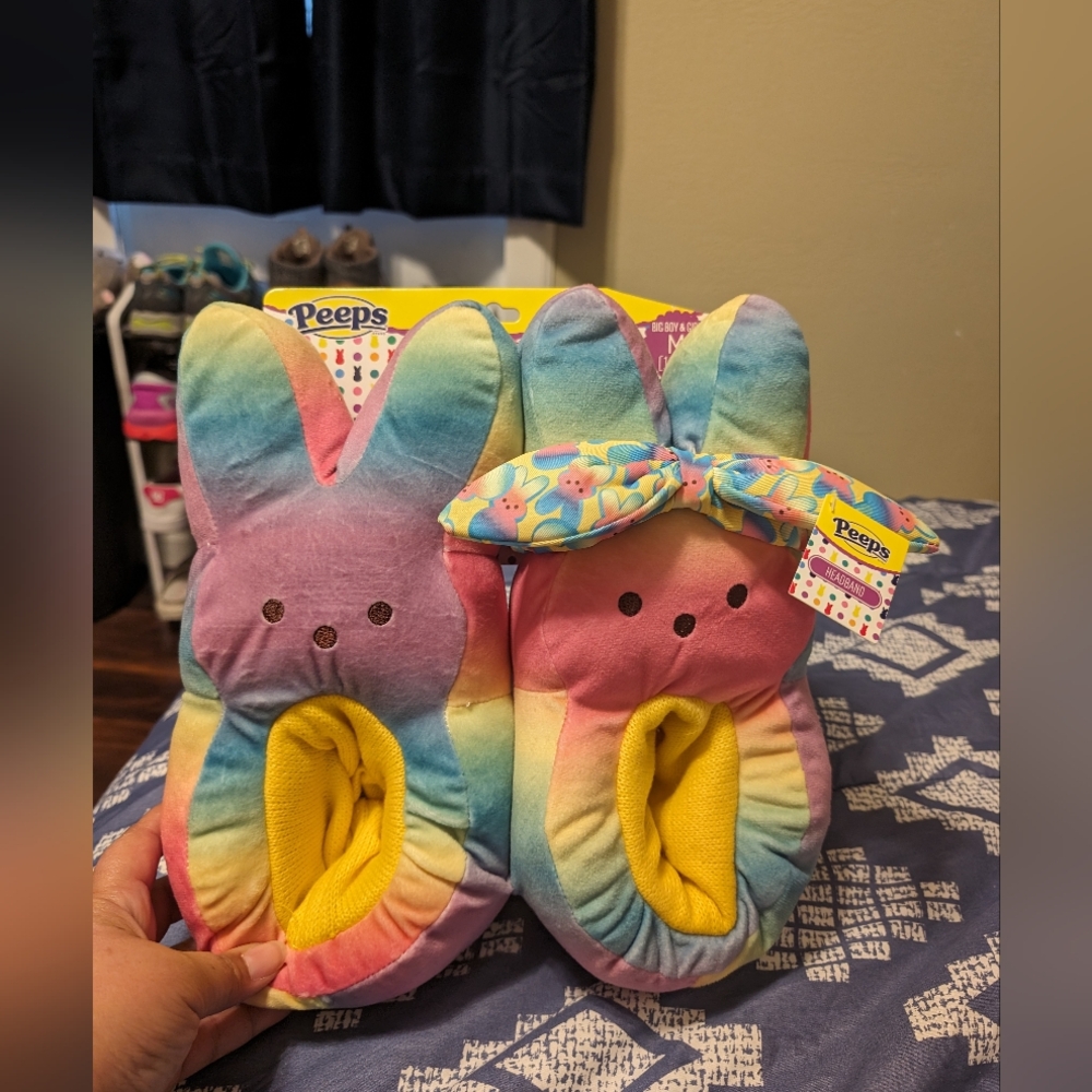 Unisex bunny slippers!